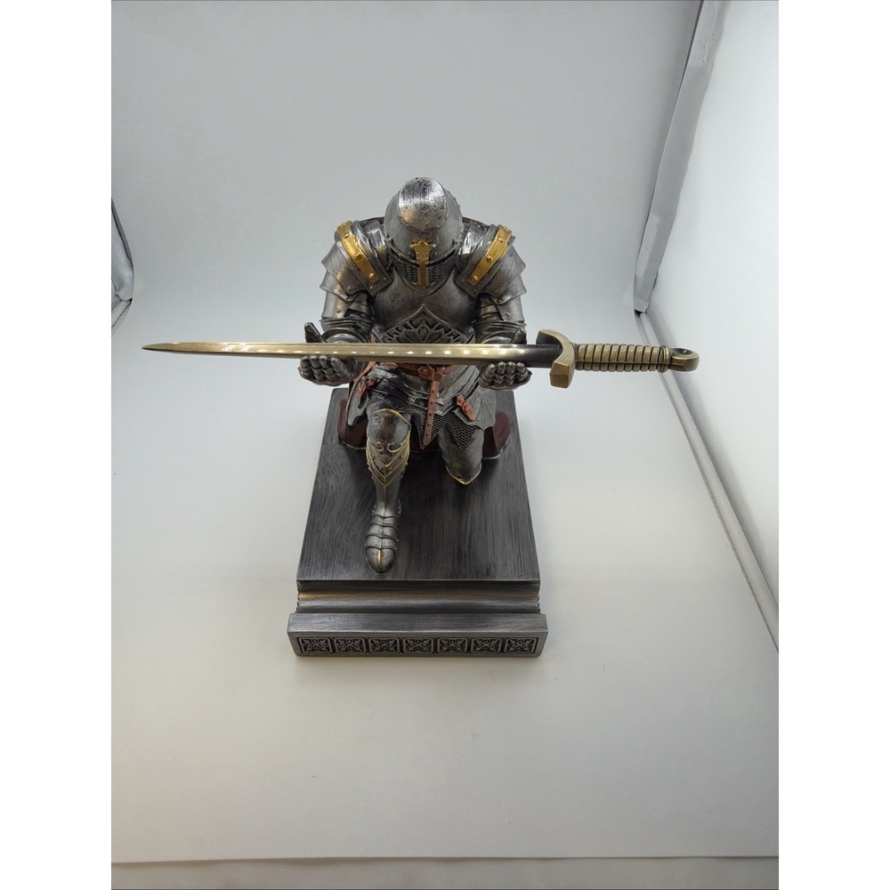 Medieval Armored Warrior Knight Wearing Outerwear Mobile Phone Stand Pen Holder